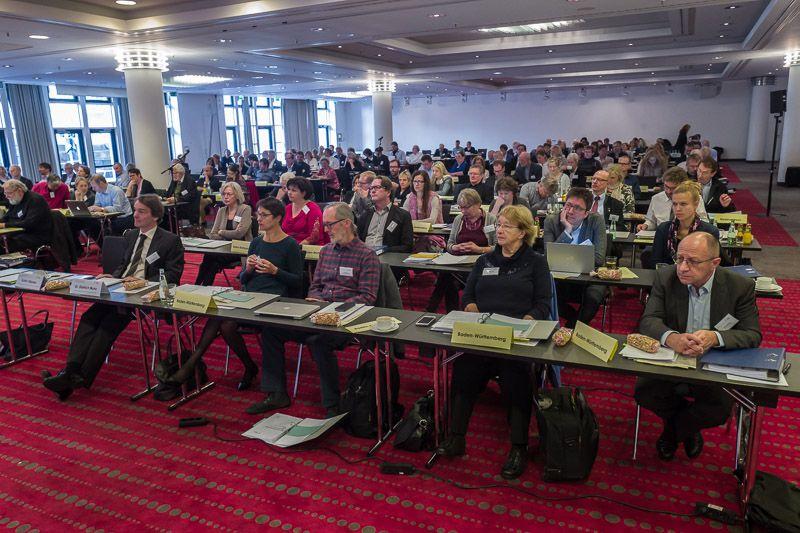 Für dieses Bild ist leider keine Beschreibung vorhanden.