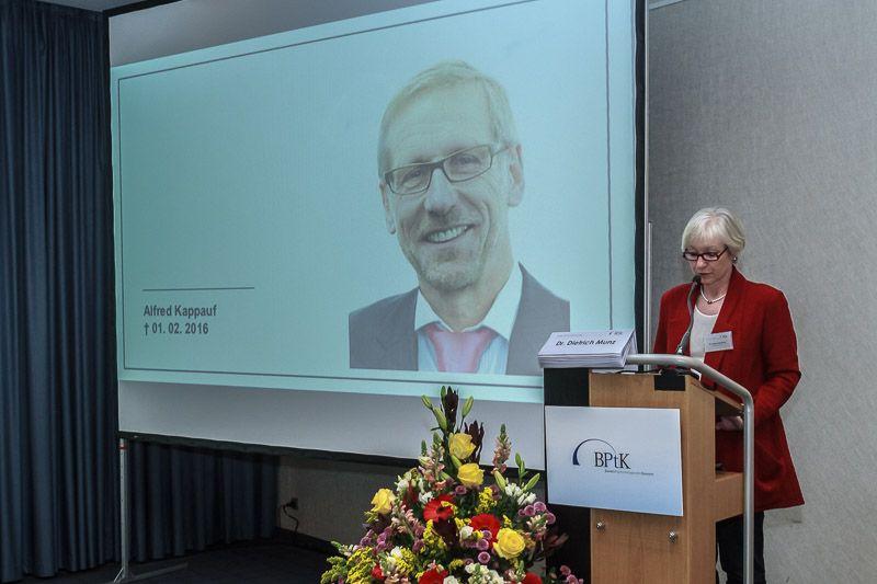 Für dieses Bild ist leider keine Beschreibung vorhanden.