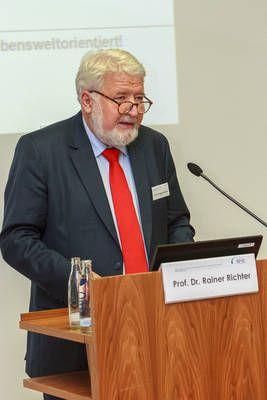 Für dieses Bild ist leider keine Beschreibung vorhanden.