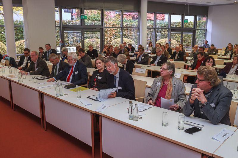 Für dieses Bild ist leider keine Beschreibung vorhanden.