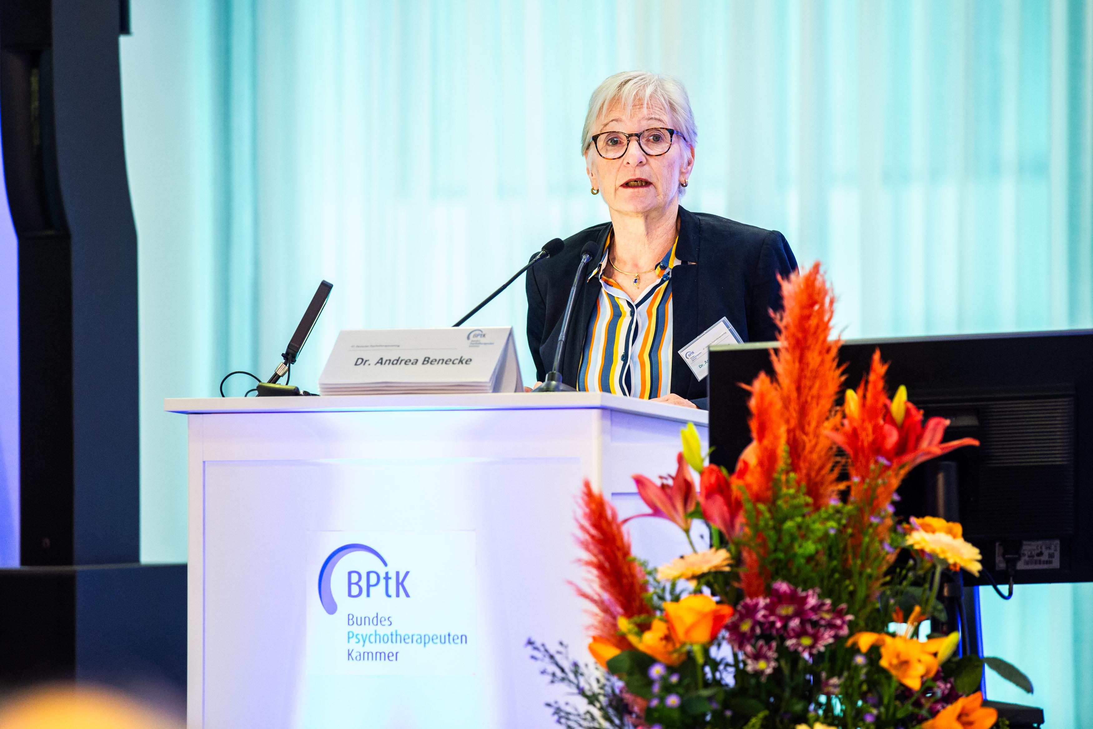 Für dieses Bild ist leider keine Beschreibung vorhanden.