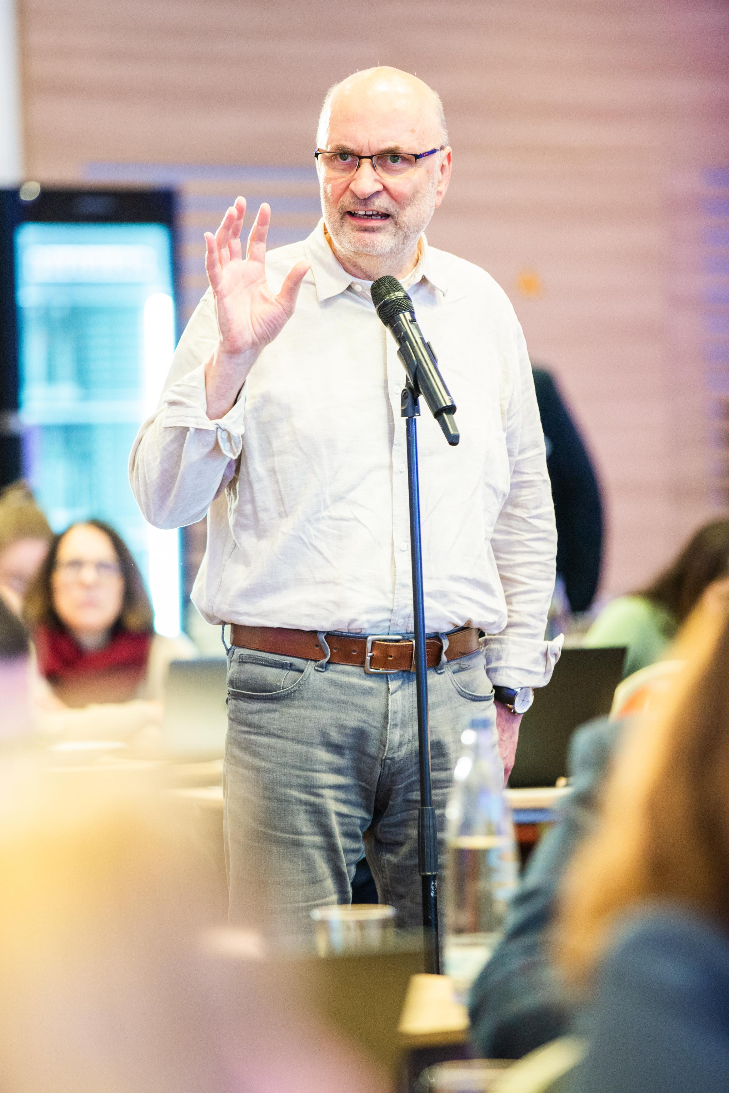 Für dieses Bild ist leider keine Beschreibung vorhanden.